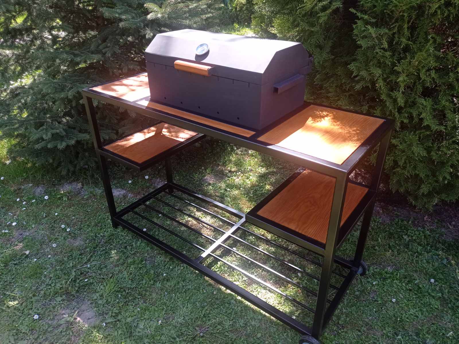 Мангал барбекю з кришкою FlameLoft